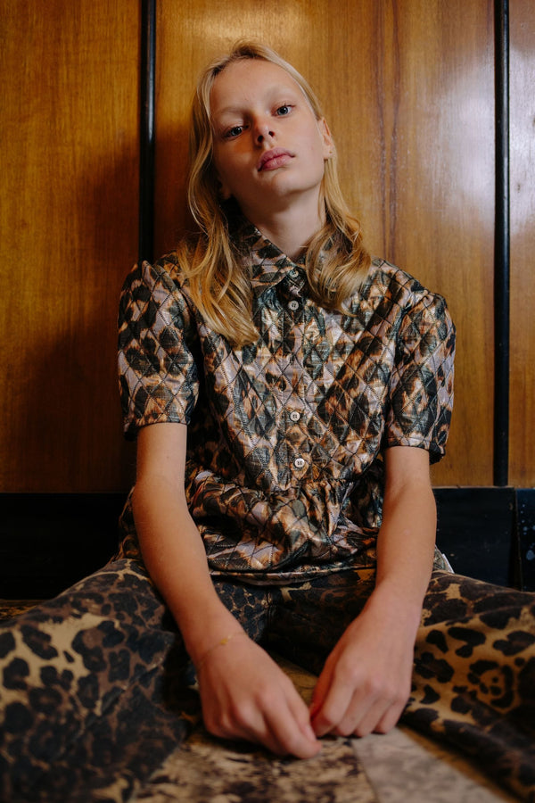 CFM LEOPARD QUILTED BLOUSE