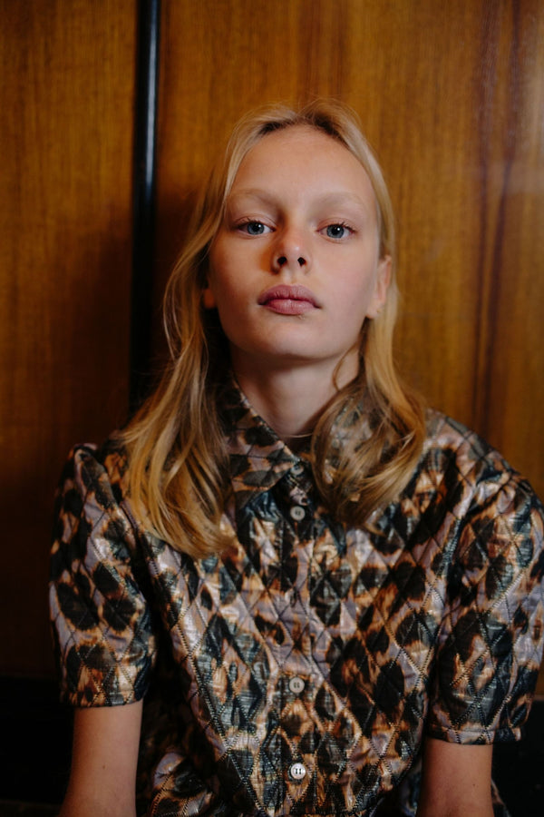 CFM LEOPARD QUILTED BLOUSE