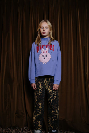 CMF CROPPED BUNNY WORLD SWEATER PURPLE